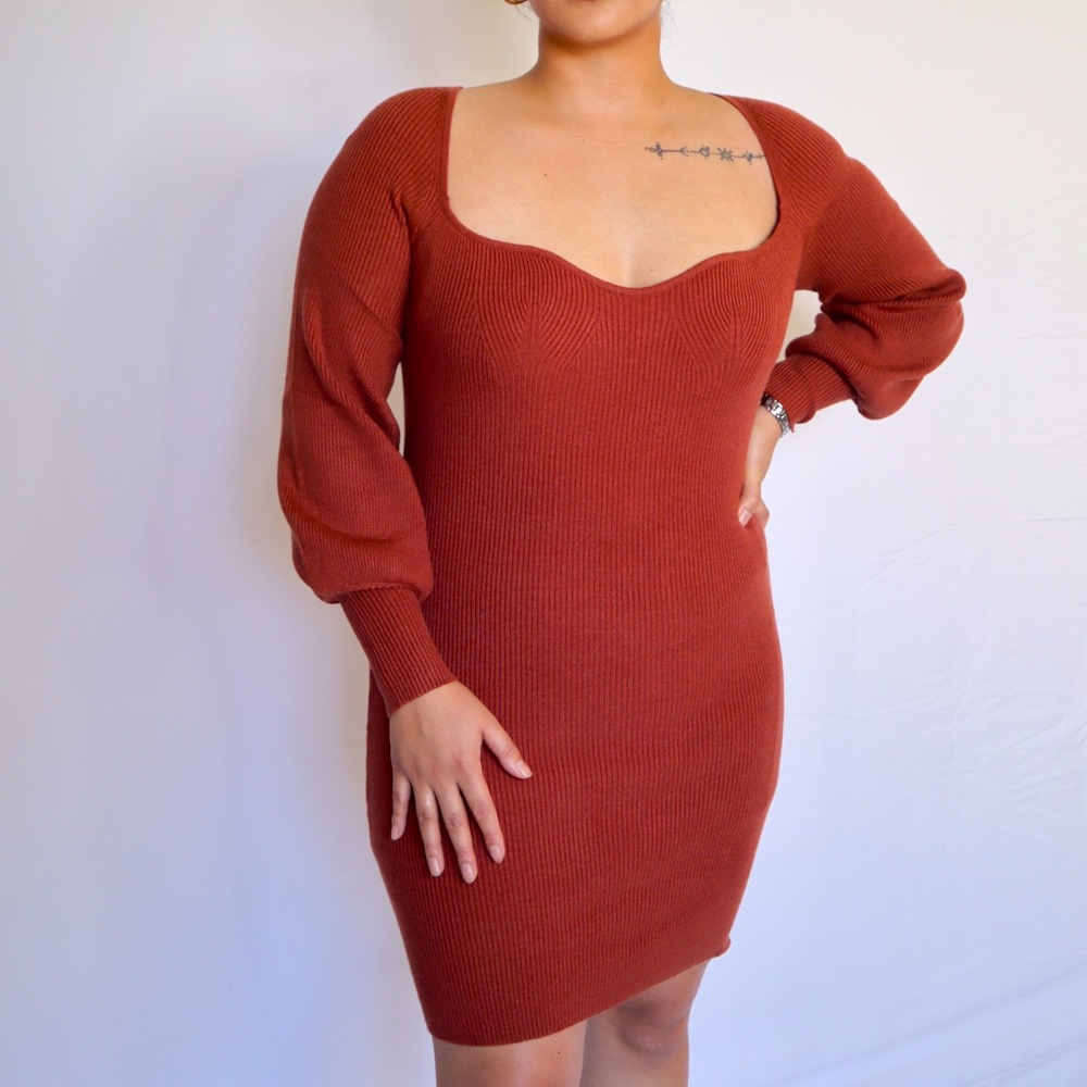 Year end inventory SALE: Sweetheart Balloon Sleeve Sweater Dress in Rust